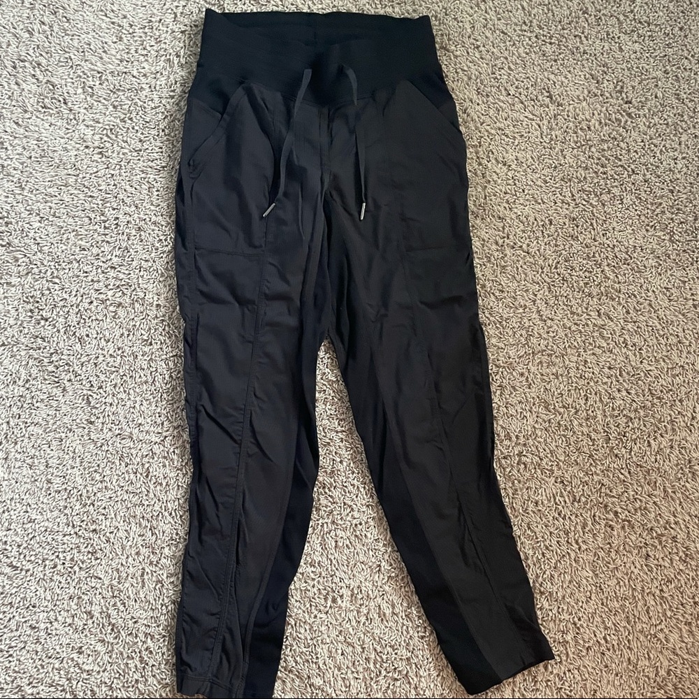 Lululemon jogger pants